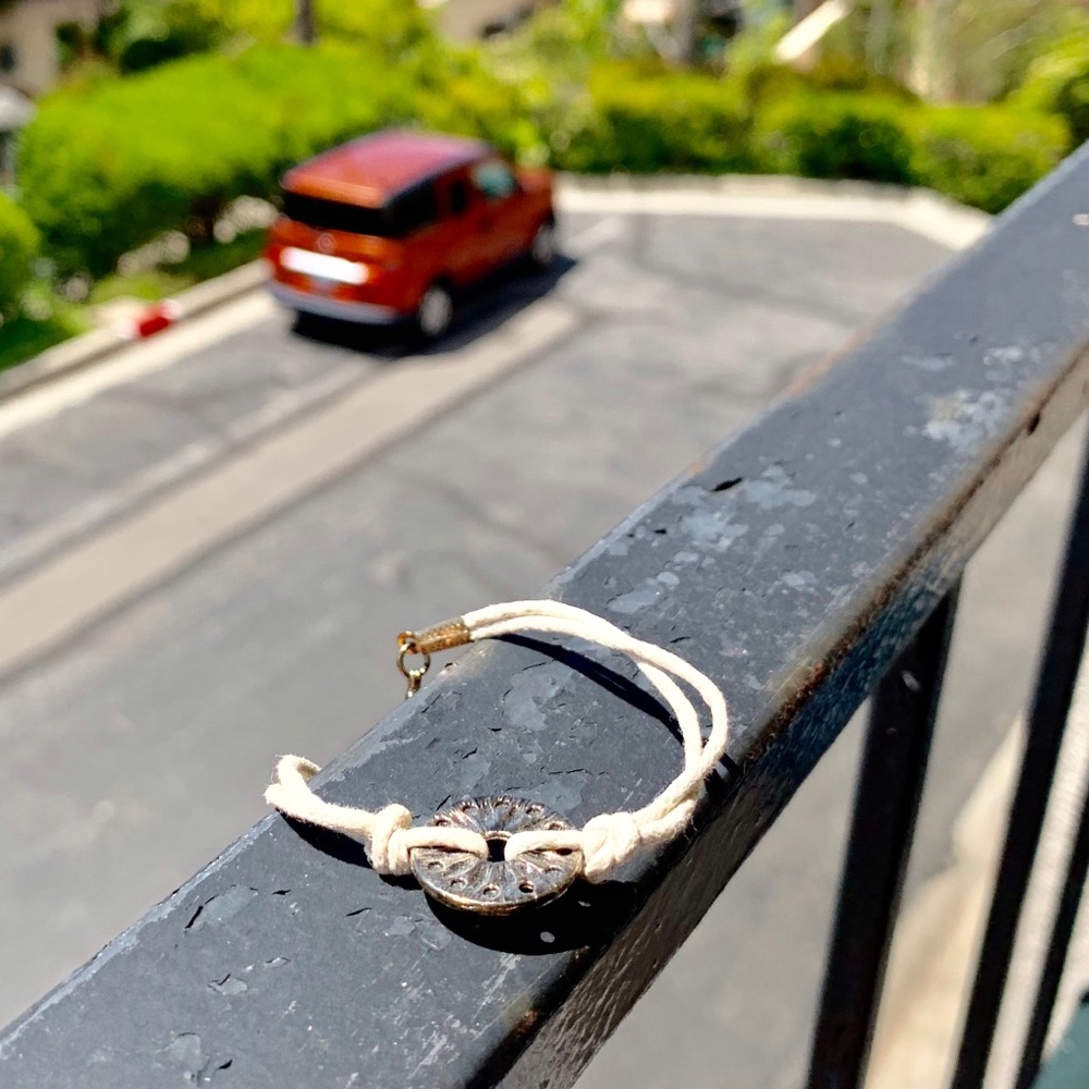 Medallion bracelet (unisex)
